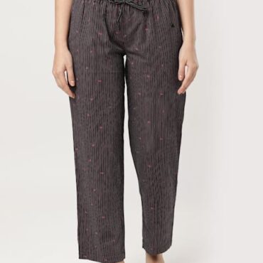 Women Super Combed Cotton Woven Fabric Relaxed Fit Checkered Pyjama with Side Pockets RX06