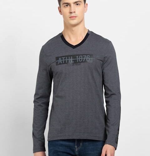 Men's Super Combed Cotton Rich Graphic Printed V Neck Full Sleeve T-Shirt AM80