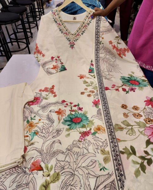 Pure Premium Heavy Cotton Digital Printed Kurti Set 3 pc - Kapoor 350 - Image 4